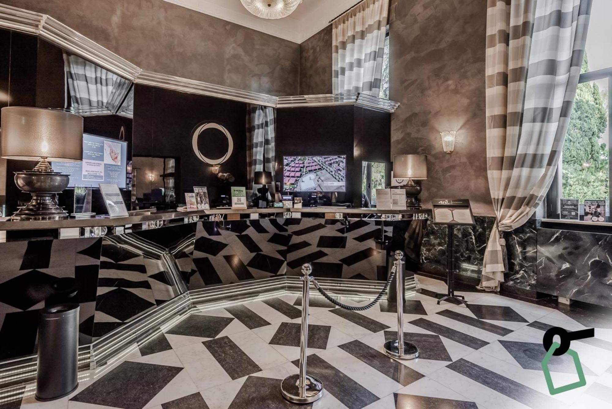 Hotiday Room Collection - Roma Cornelia Luaran gambar